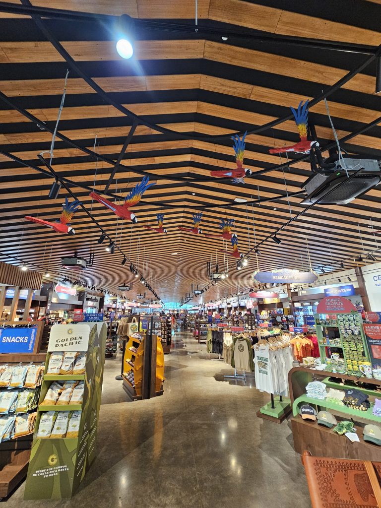 The Croc Skywalk y Cafetería Britt — imagen 2
