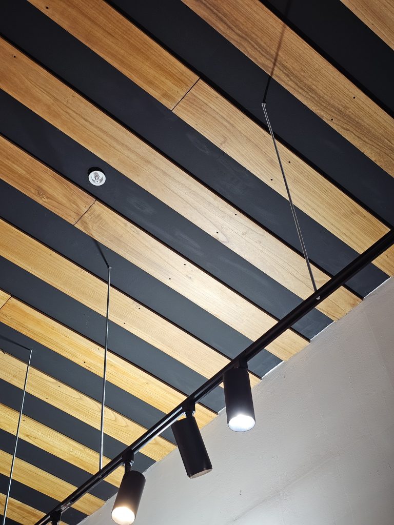 The Croc Skywalk y Cafetería Britt — imagen 4