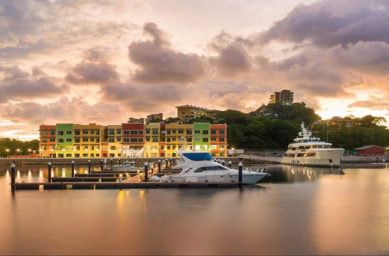 Hotel y Marina Flamingo